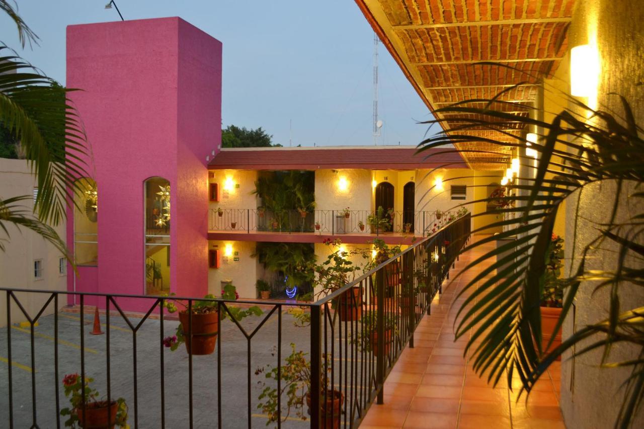 Hotel Villa Del Sol Expo Guadalajara Eksteriør billede