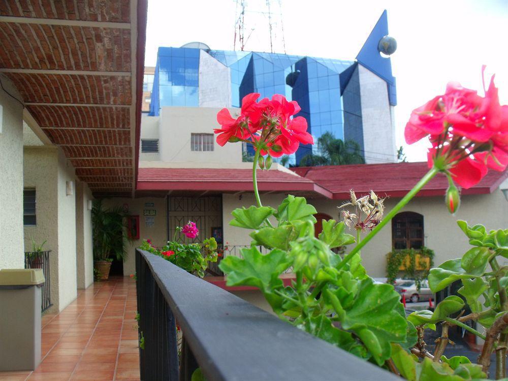 Hotel Villa Del Sol Expo Guadalajara Eksteriør billede