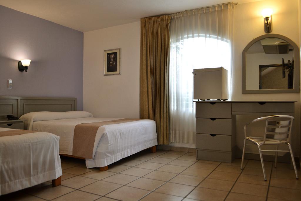 Hotel Villa Del Sol Expo Guadalajara Eksteriør billede