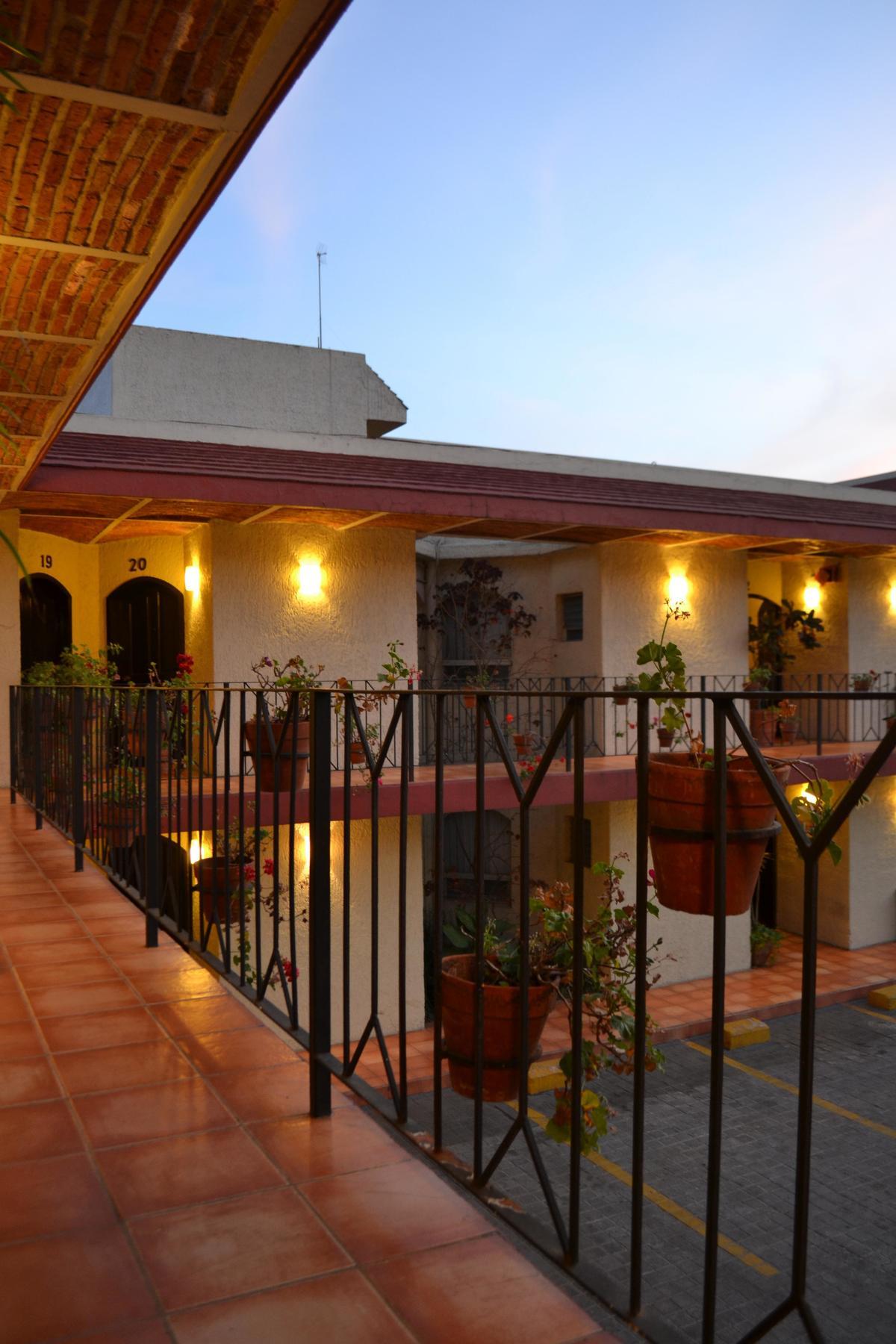 Hotel Villa Del Sol Expo Guadalajara Eksteriør billede