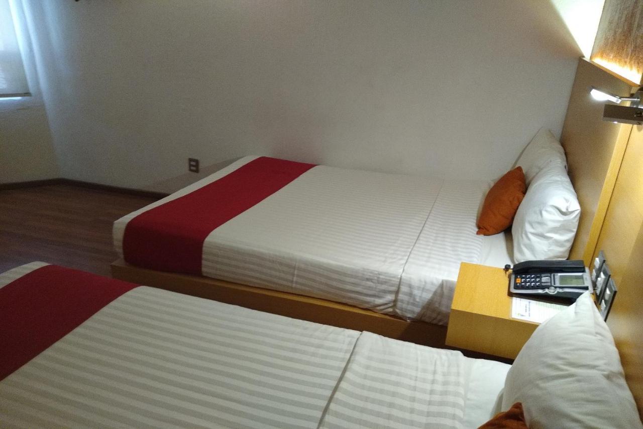Hotel Villa Del Sol Expo Guadalajara Eksteriør billede