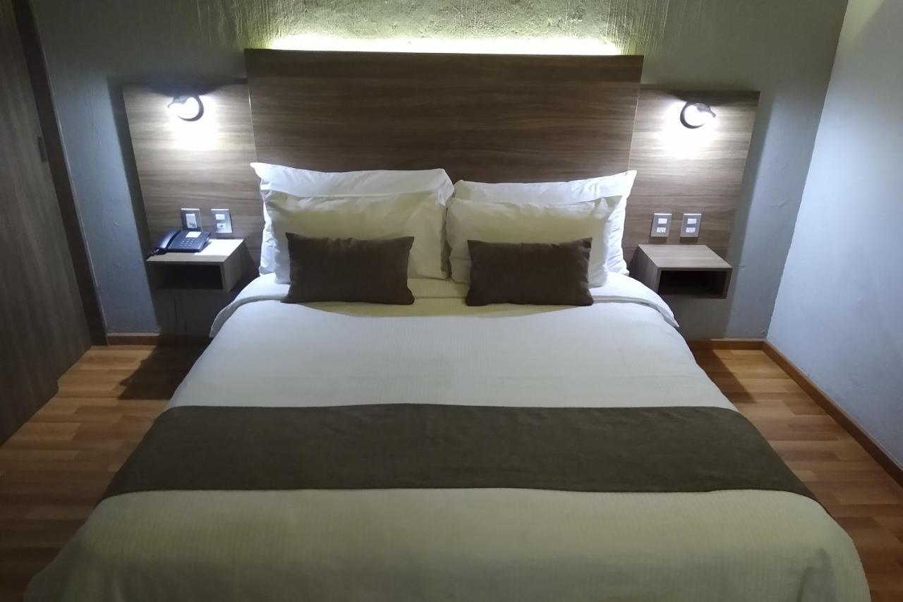 Hotel Villa Del Sol Expo Guadalajara Eksteriør billede