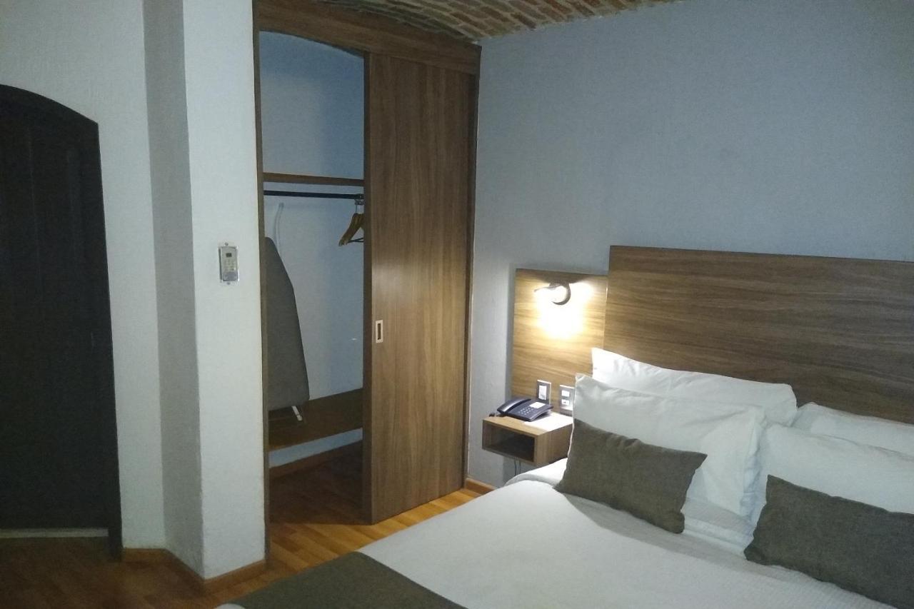 Hotel Villa Del Sol Expo Guadalajara Eksteriør billede